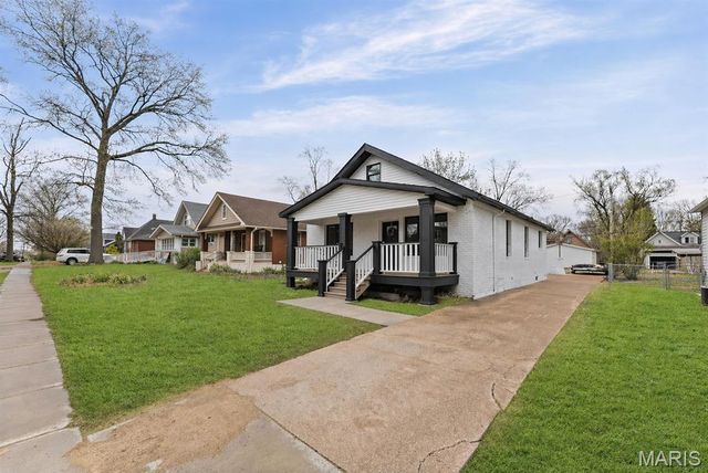 914 Ruskin Avenue, Edwardsville, IL 62025