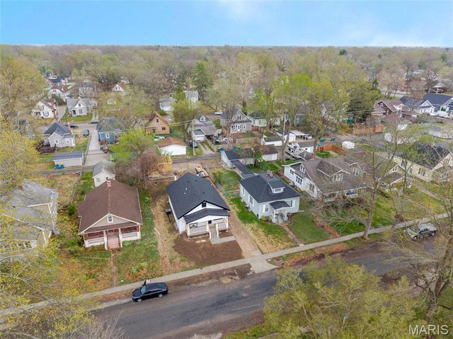914 Ruskin Avenue, Edwardsville, IL 62025