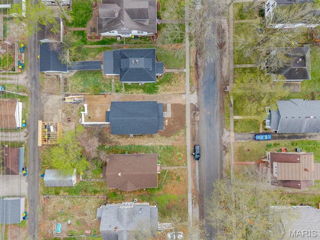 914 Ruskin Avenue, Edwardsville, IL 62025