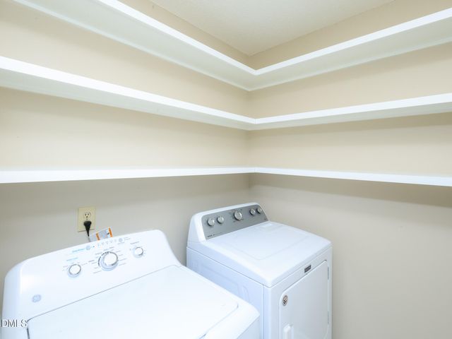710 Clay Hill Drive, Knightdale, NC 27545