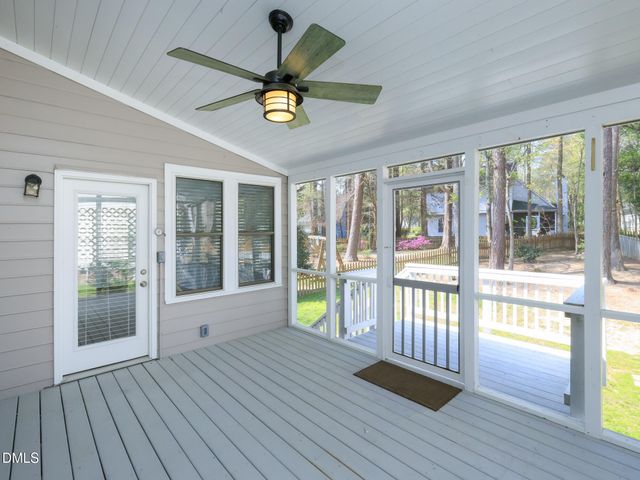 710 Clay Hill Drive, Knightdale, NC 27545