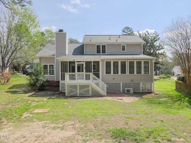 710 Clay Hill Drive, Knightdale, NC 27545