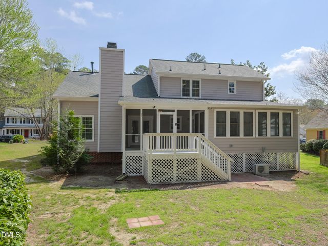 710 Clay Hill Drive, Knightdale, NC 27545