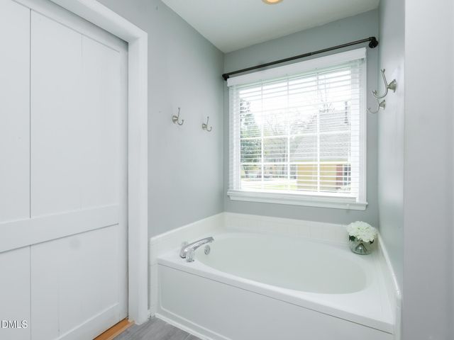 710 Clay Hill Drive, Knightdale, NC 27545