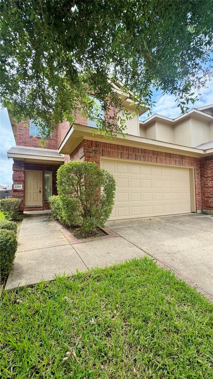2260 Stonebrook Lane, Mesquite, TX 75181