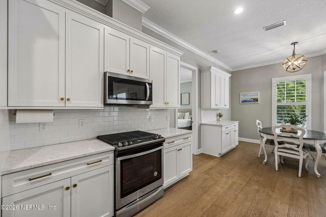 29258 GRANDVIEW Manor, Yulee, FL 32097