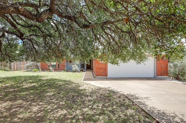 21715 Ticonderoga Ave, Lago Vista, TX 78645