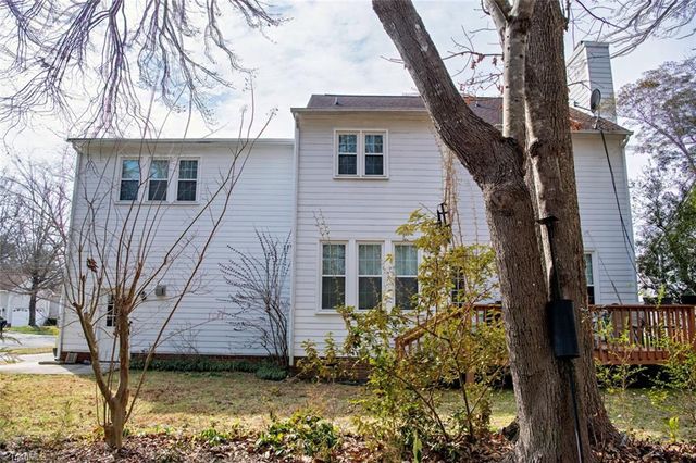 400 Doral Court, Mebane, NC 27302