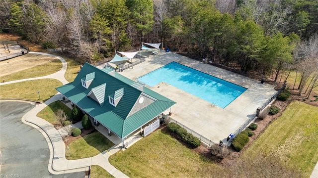 400 Doral Court, Mebane, NC 27302