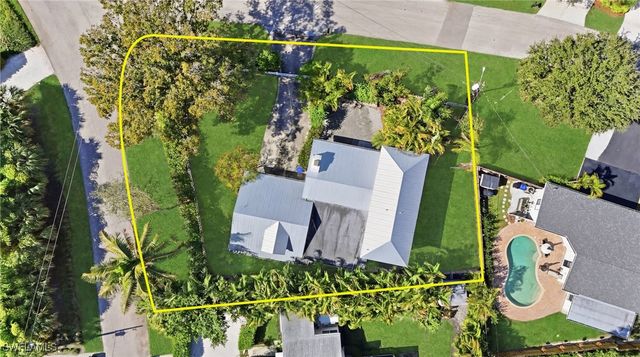 1260 Forest AVE, Naples, FL 34102