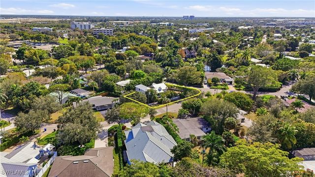 1260 Forest AVE, Naples, FL 34102