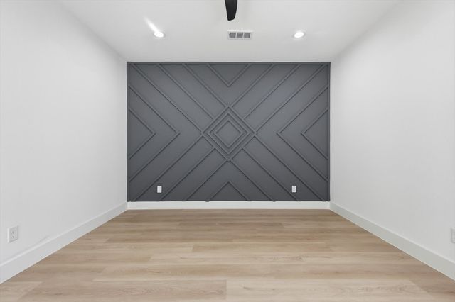 2534 Lowery Street, Dallas, TX 75215