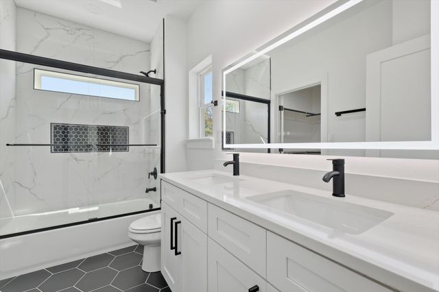 2534 Lowery Street, Dallas, TX 75215