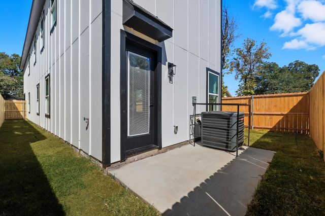 2534 Lowery Street, Dallas, TX 75215
