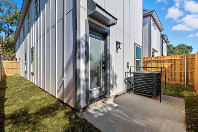 2534 Lowery Street, Dallas, TX 75215