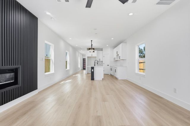 2534 Lowery Street, Dallas, TX 75215