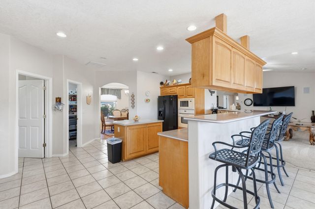 7304 Stag Horn Drive NW, Albuquerque, NM 87120