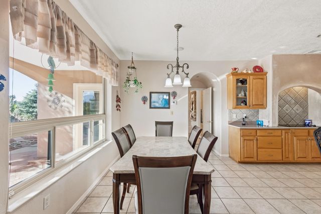 7304 Stag Horn Drive NW, Albuquerque, NM 87120