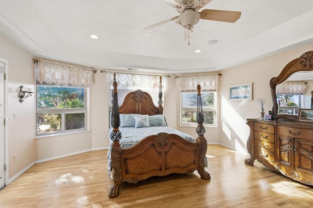 7304 Stag Horn Drive NW, Albuquerque, NM 87120
