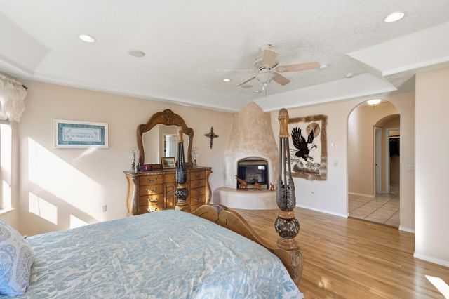 7304 Stag Horn Drive NW, Albuquerque, NM 87120