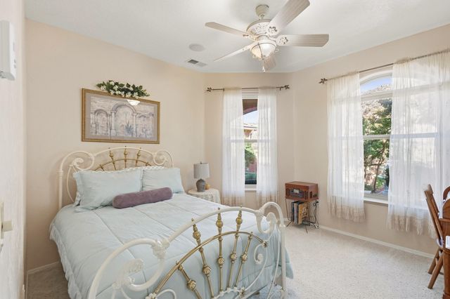 7304 Stag Horn Drive NW, Albuquerque, NM 87120
