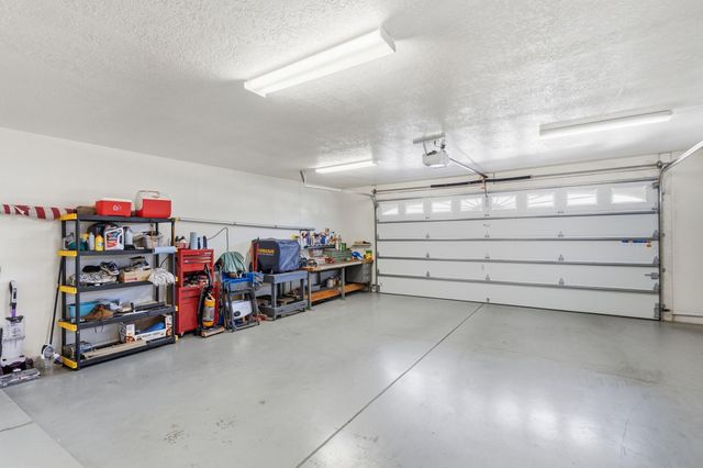 7304 Stag Horn Drive NW, Albuquerque, NM 87120