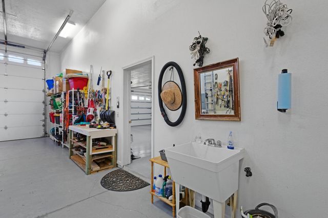 7304 Stag Horn Drive NW, Albuquerque, NM 87120