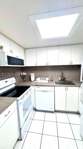 7441 Wayne Ave 1C, Miami Beach, FL 33141