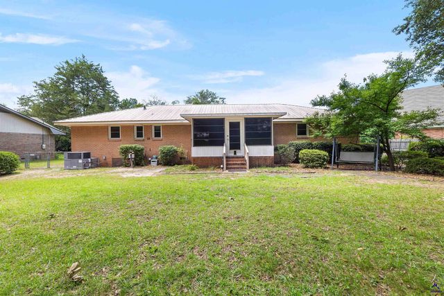 102 West Point Court, Warner Robins, GA 31088