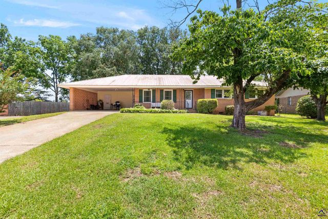 102 West Point Court, Warner Robins, GA 31088