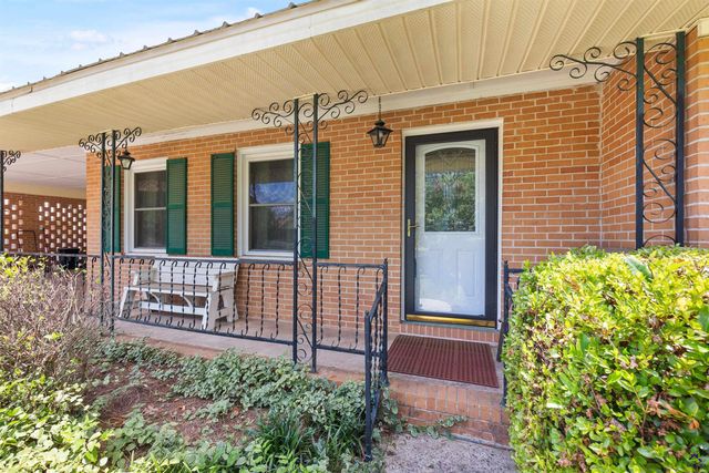 102 West Point Court, Warner Robins, GA 31088
