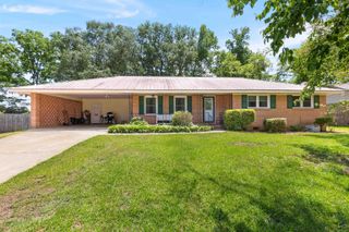 102 West Point Court, Warner Robins, GA 31088