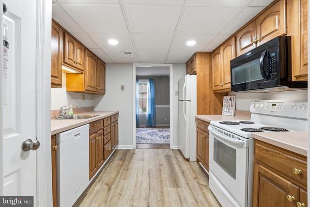 19 CONSTITUTION AVE, Doylestown, PA 18901