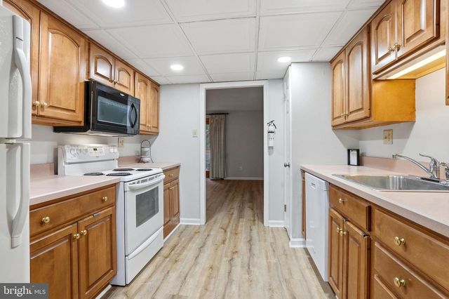 19 CONSTITUTION AVE, Doylestown, PA 18901