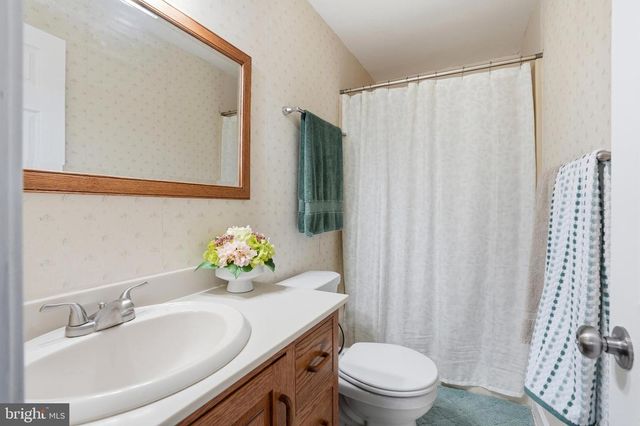 19 CONSTITUTION AVE, Doylestown, PA 18901