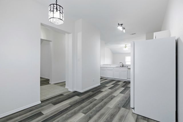 433 Windmill Drive, Lavon, TX 75166