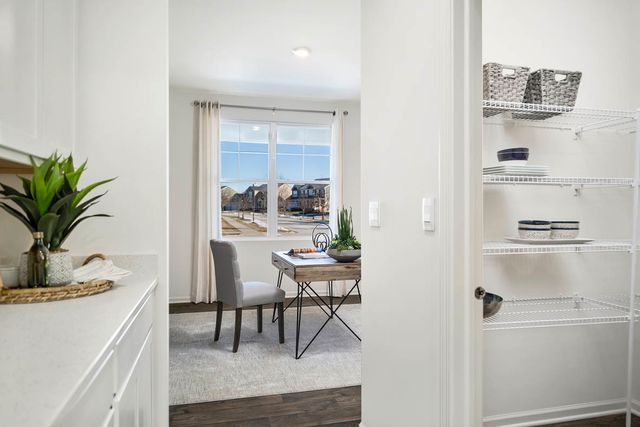 1310 Wake Robin Lane, Bartlett, IL 60103