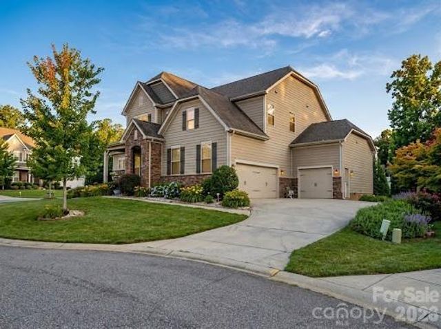 2001 Hampshire Court, Indian Trail, NC 28079