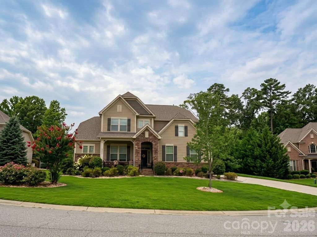 2001 Hampshire Court, Indian Trail, NC 28079