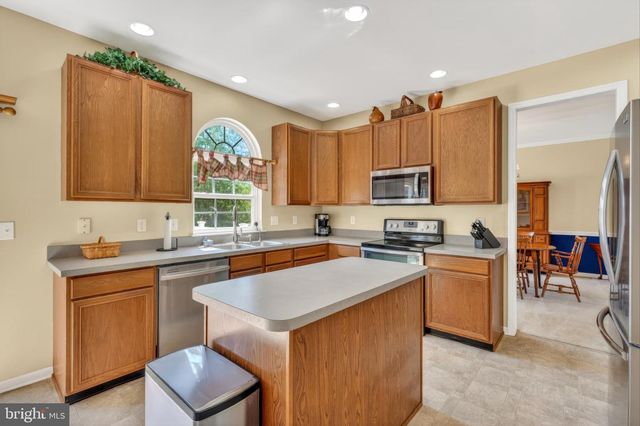 5 FAIRVIEW AVE, Middletown, DE 19709