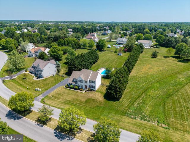 5 FAIRVIEW AVE, Middletown, DE 19709