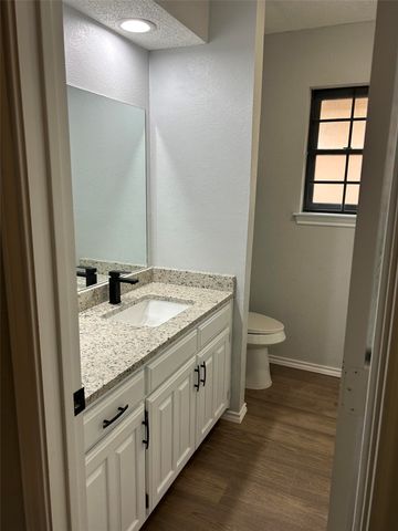917 Bucknell Drive, Arlington, TX 76012
