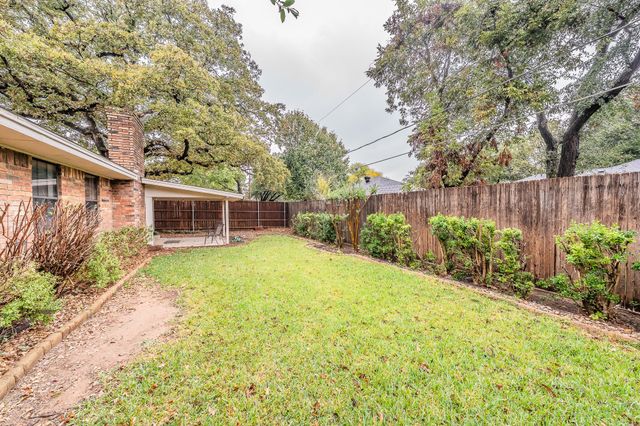 917 Bucknell Drive, Arlington, TX 76012