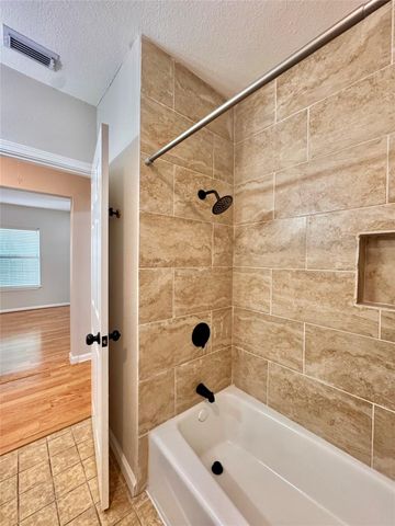 805 Tabor Street, Houston, TX 77009