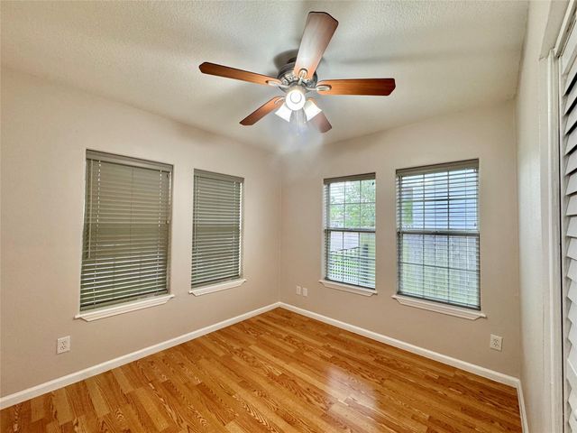 805 Tabor Street, Houston, TX 77009