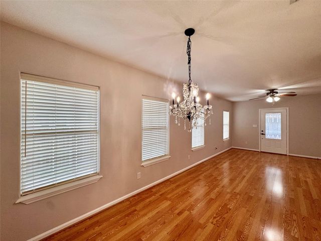 805 Tabor Street, Houston, TX 77009