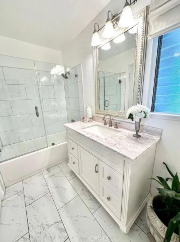 26261 Veva Way, Calabasas, CA 91302
