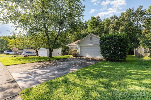 9011 Foggy Meadow Road, Charlotte, NC 28269
