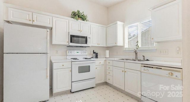 9011 Foggy Meadow Road, Charlotte, NC 28269