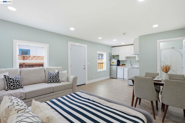 3421 Nevin st, Richmond, CA 94805